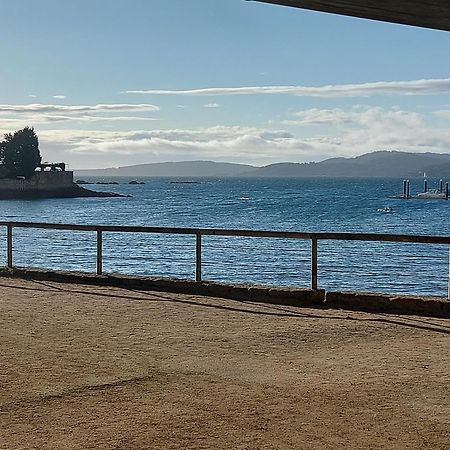Piso En Bouzas Con Vistas A La Ria Apartment Vigo Bagian luar foto